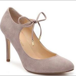 Ivanka Trump Jeanne Heels